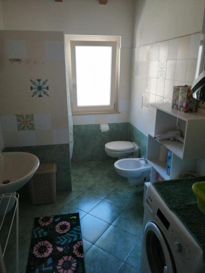 Apartmán Cascina Legnago Trilocale A 6 Chilometri Da Salo' Villanuova sul clisi Exteriér fotografie
