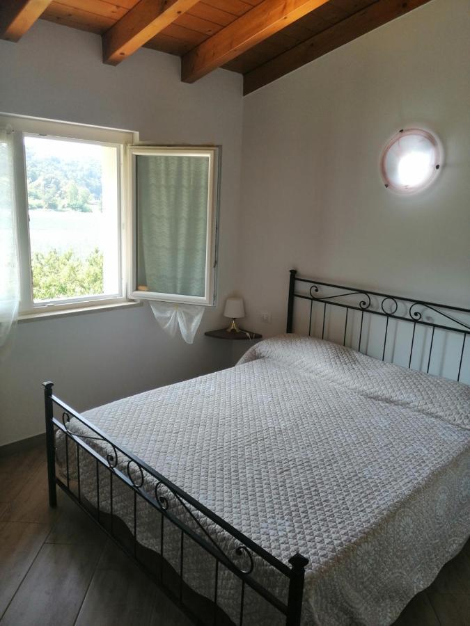 Apartmán Cascina Legnago Trilocale A 6 Chilometri Da Salo' Villanuova sul clisi Exteriér fotografie