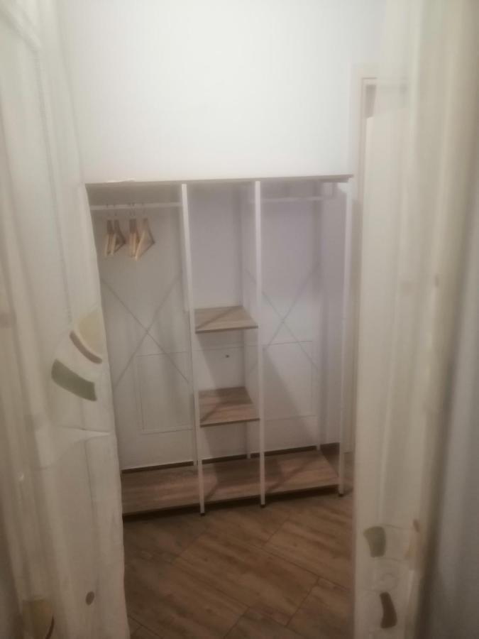 Apartmán Cascina Legnago Trilocale A 6 Chilometri Da Salo' Villanuova sul clisi Exteriér fotografie