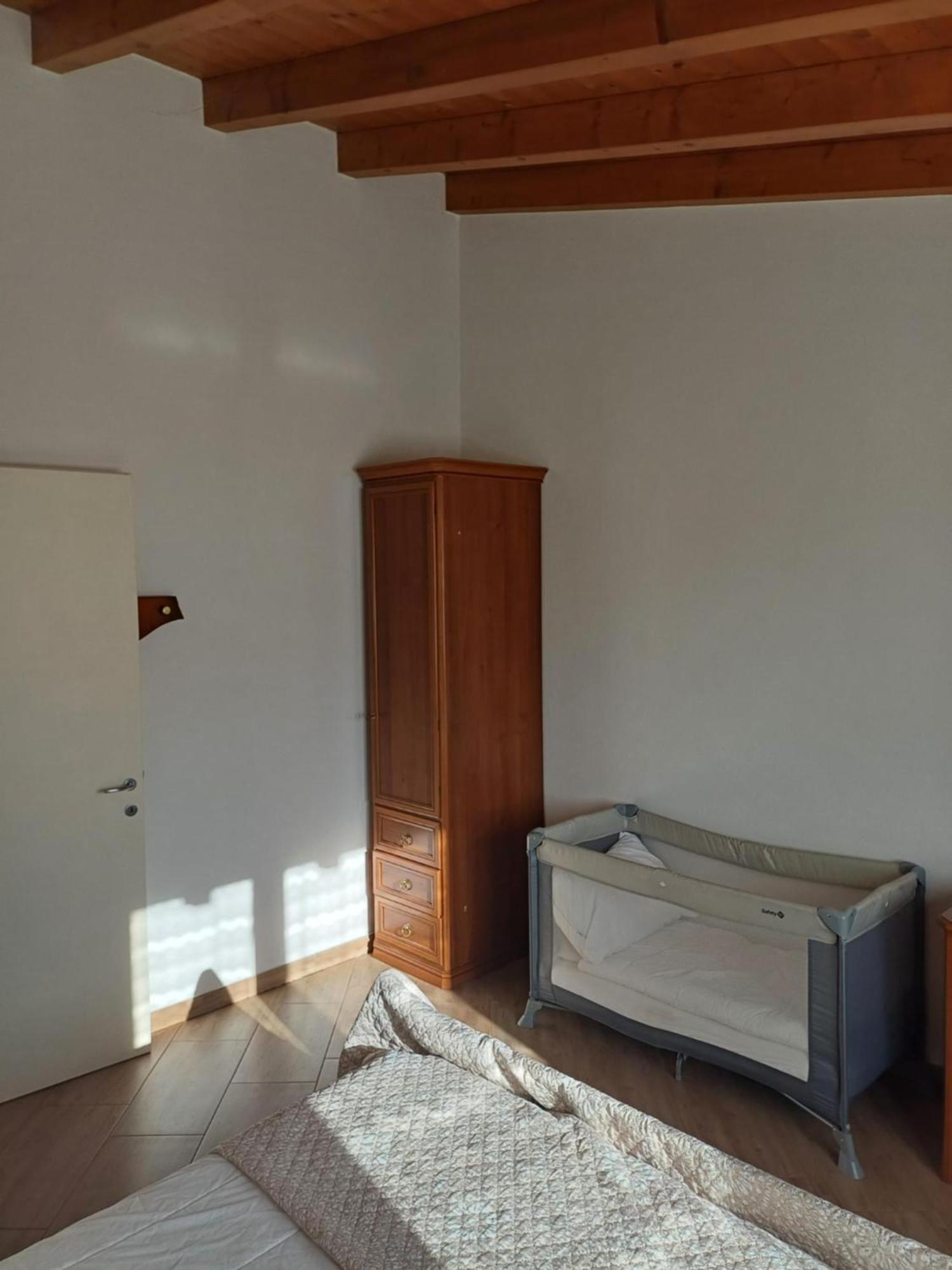 Apartmán Cascina Legnago Trilocale A 6 Chilometri Da Salo' Villanuova sul clisi Exteriér fotografie