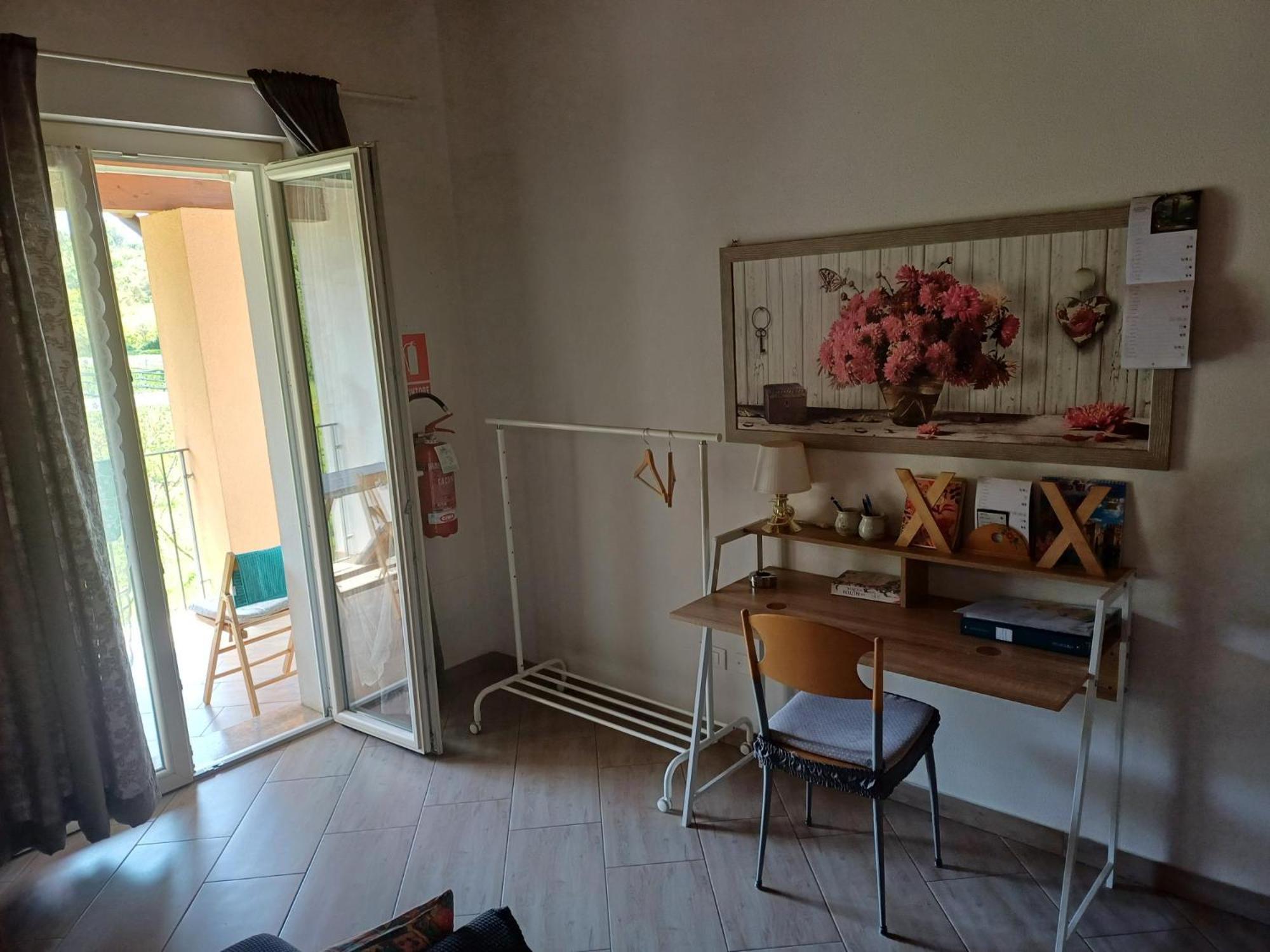 Apartmán Cascina Legnago Trilocale A 6 Chilometri Da Salo' Villanuova sul clisi Exteriér fotografie