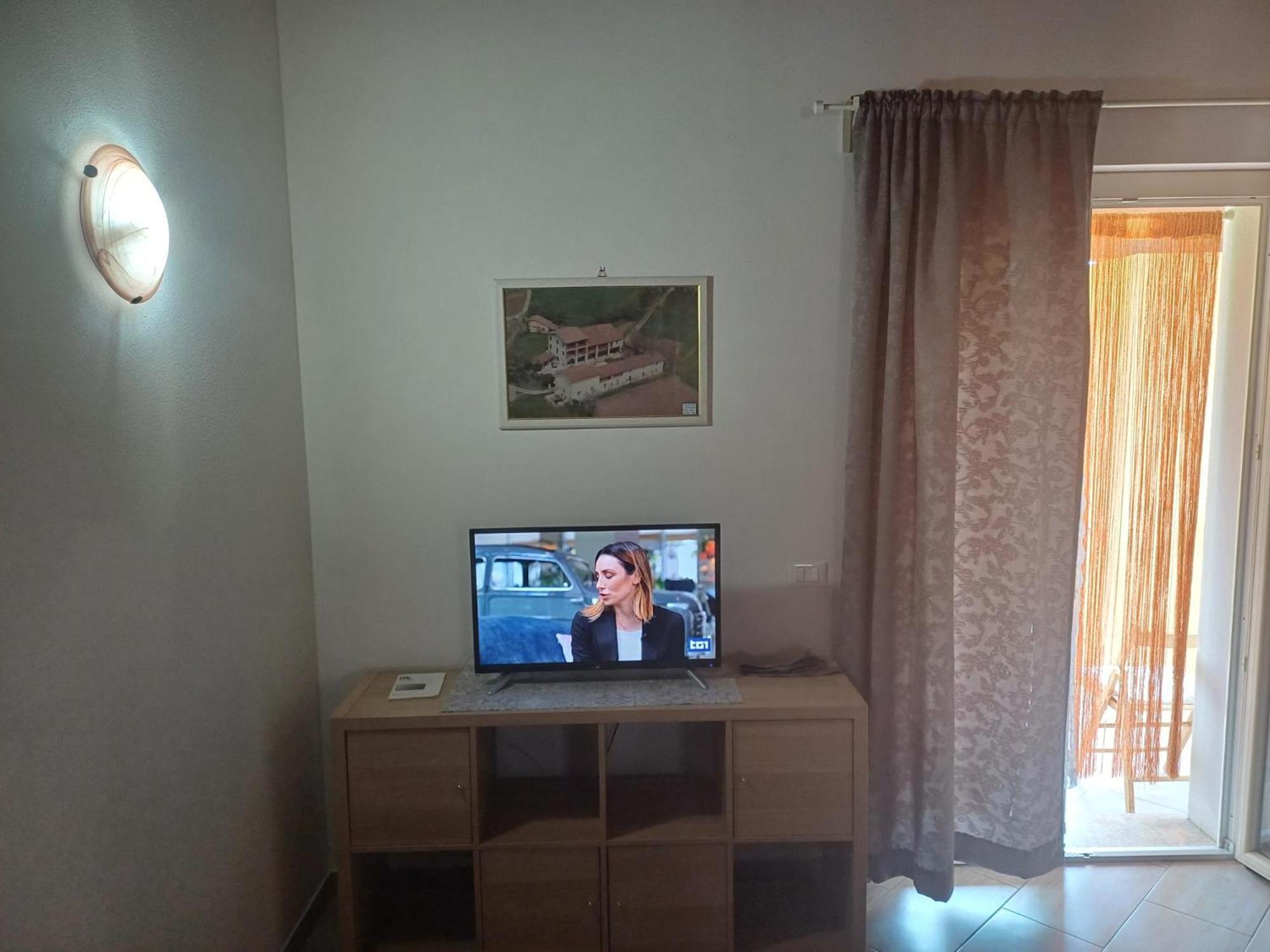 Apartmán Cascina Legnago Trilocale A 6 Chilometri Da Salo' Villanuova sul clisi Exteriér fotografie