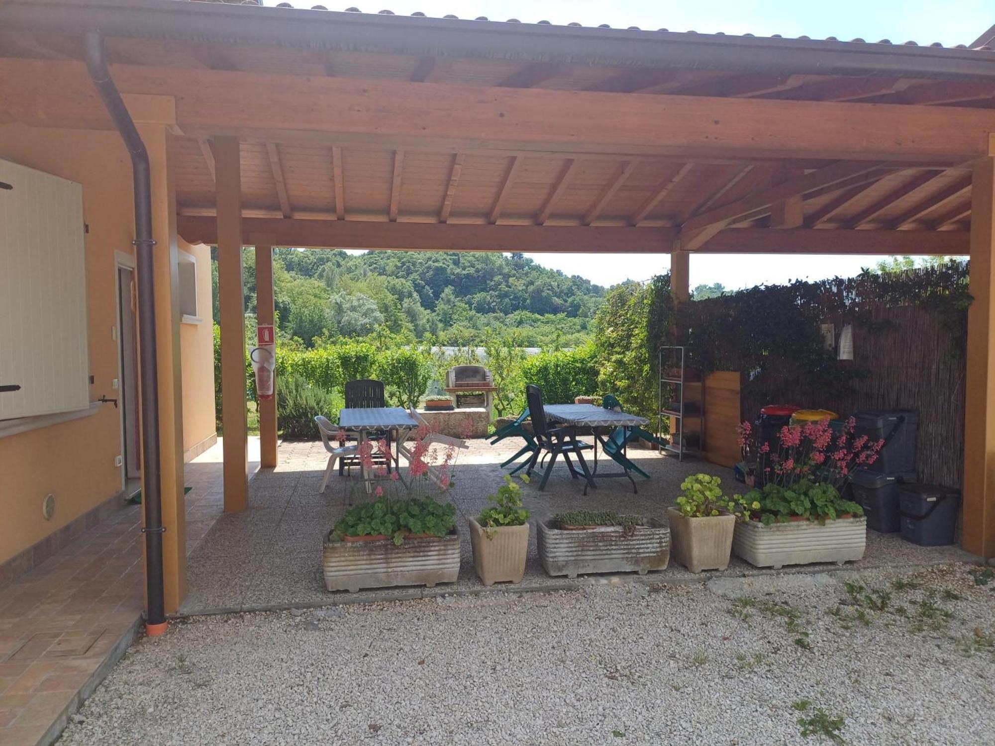 Apartmán Cascina Legnago Trilocale A 6 Chilometri Da Salo' Villanuova sul clisi Exteriér fotografie