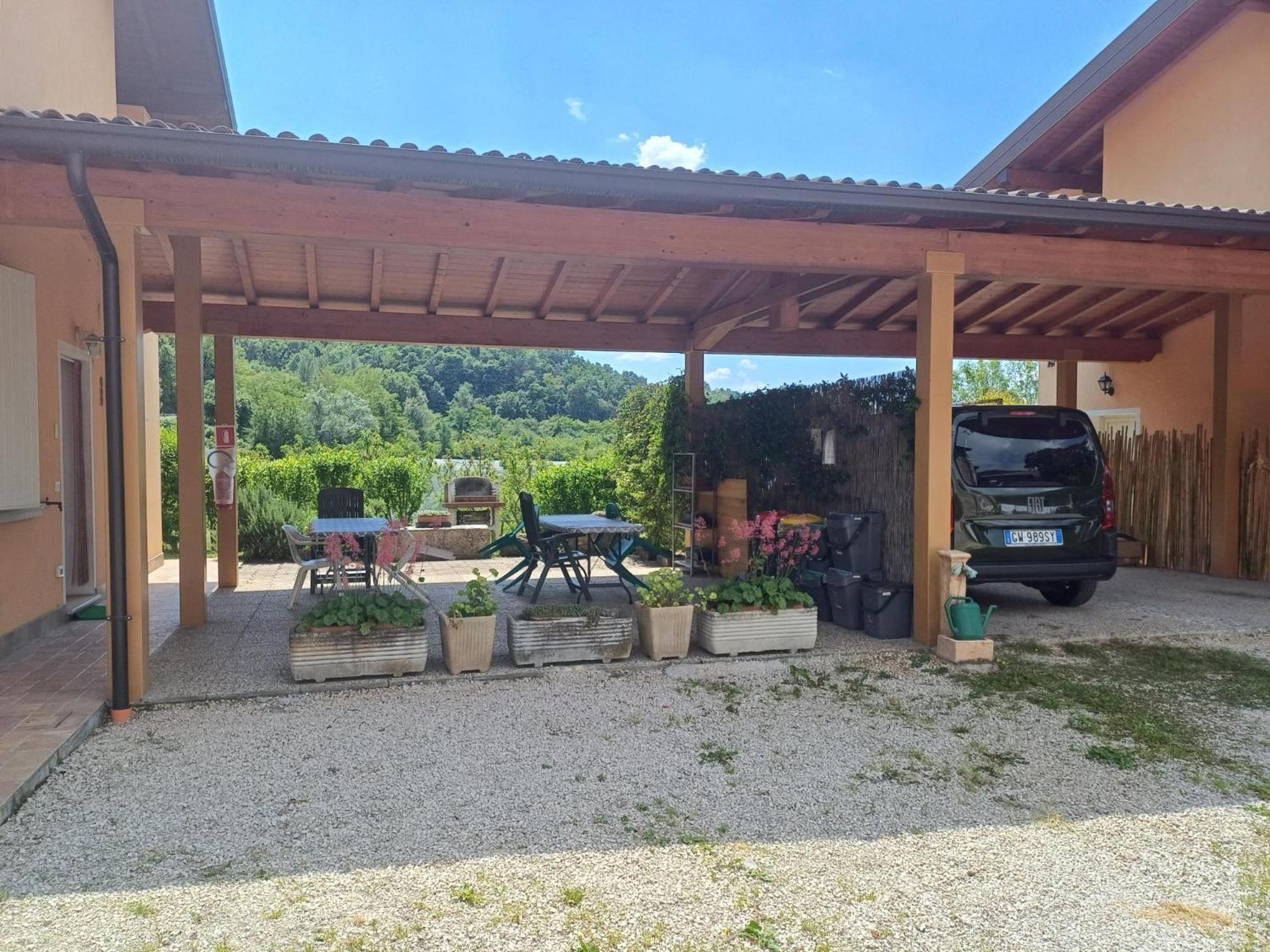 Apartmán Cascina Legnago Trilocale A 6 Chilometri Da Salo' Villanuova sul clisi Exteriér fotografie